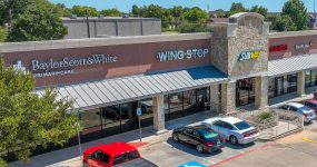 Oak Grove Plaza - Property Photo